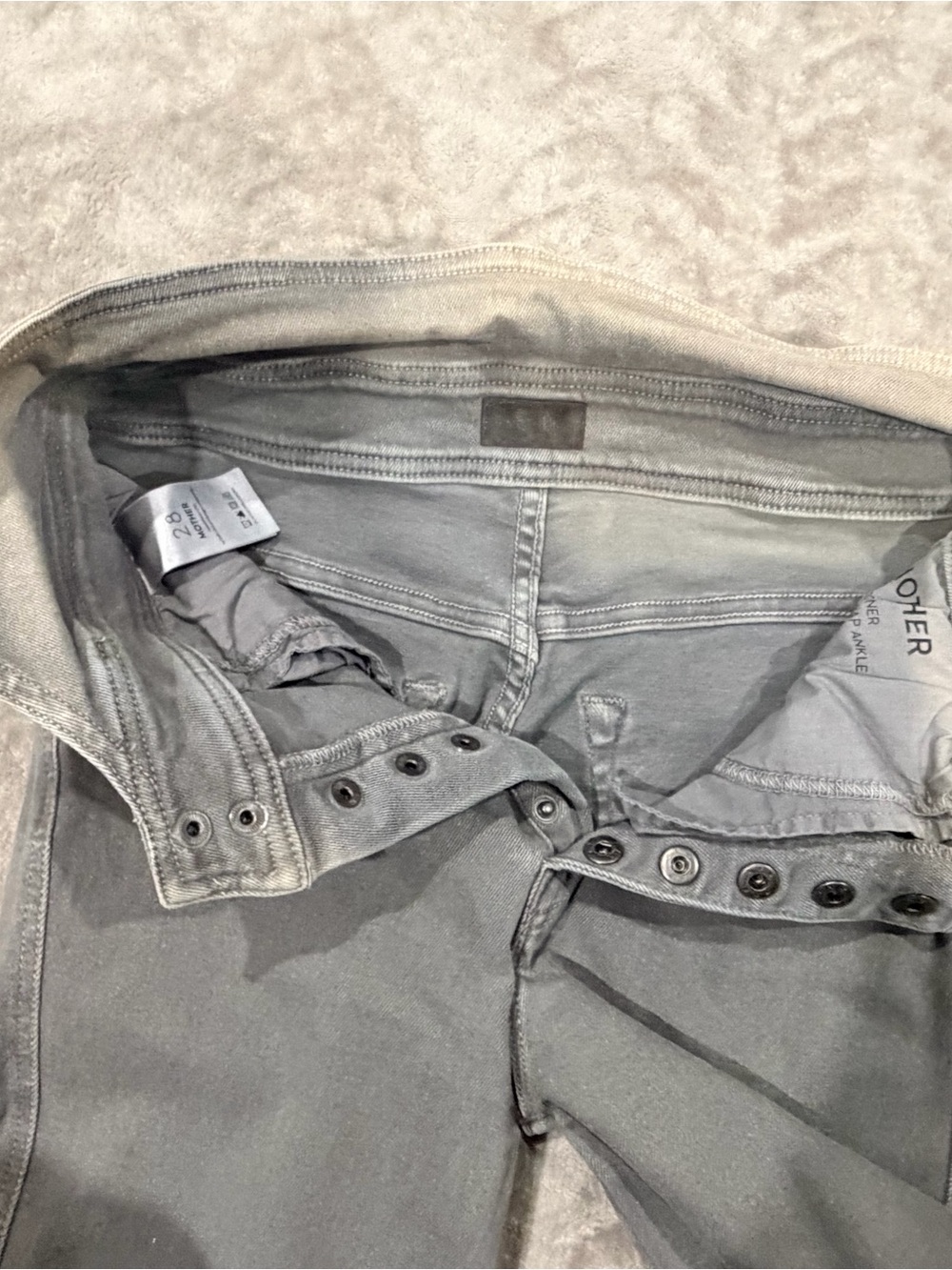 MOTHER The Swooner Exposed Snap Ankle Charcoal Gray Jeans 28 High Waist Grunge - Picture 4 of 10